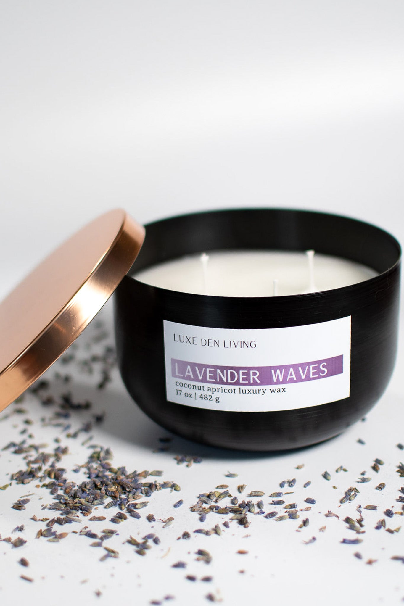 Lavender Waves | 17oz Luxury Candle