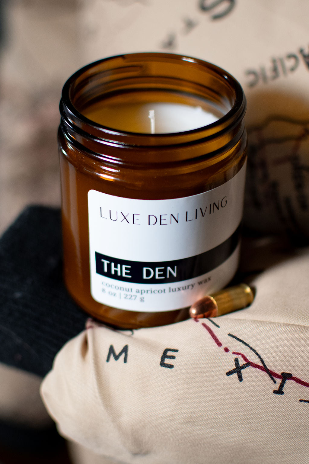 The Den | 8oz Luxury Candle